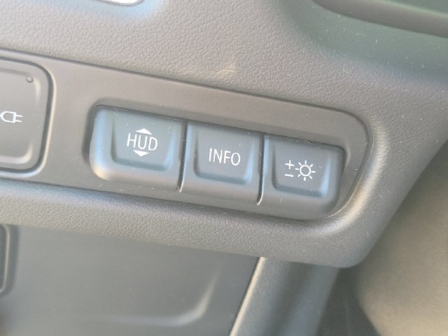 Used 2022 Chevrolet Suburban High Country AWD/4WD image 10