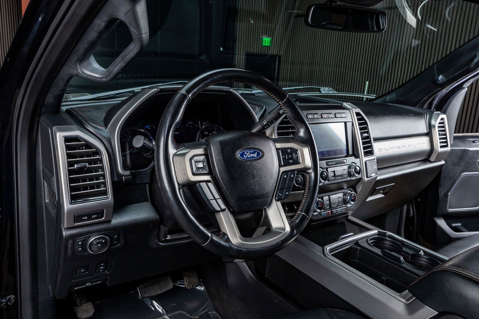 Used 2021 Ford F350 Platinum image 13