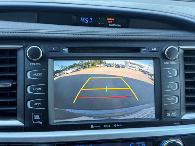 Used 2017 Toyota Highlander Limited FWD image 13