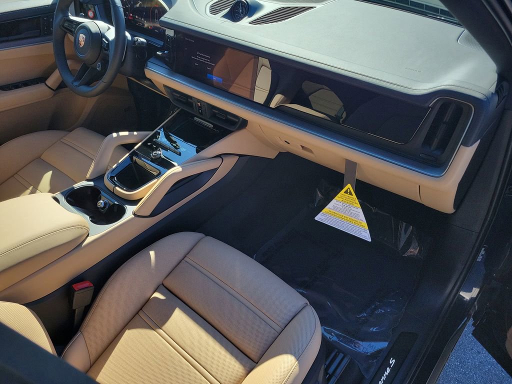 New 2026 Porsche Cayenne S image 19