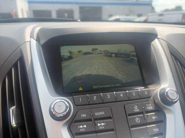 Used 2017 Chevrolet Equinox LS FWD image 19