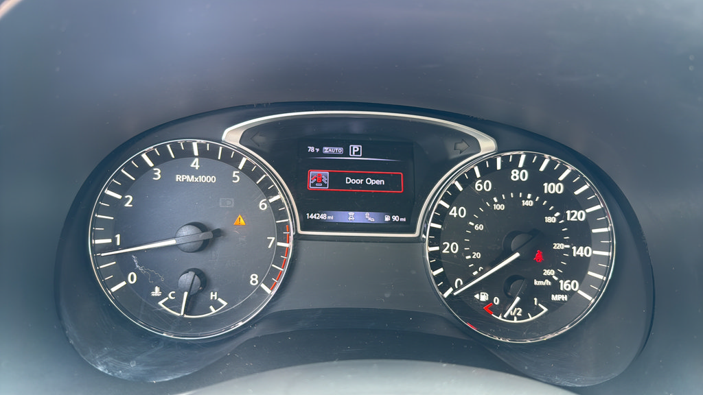 Used 2017 Nissan Pathfinder Platinum AWD/4WD image 25