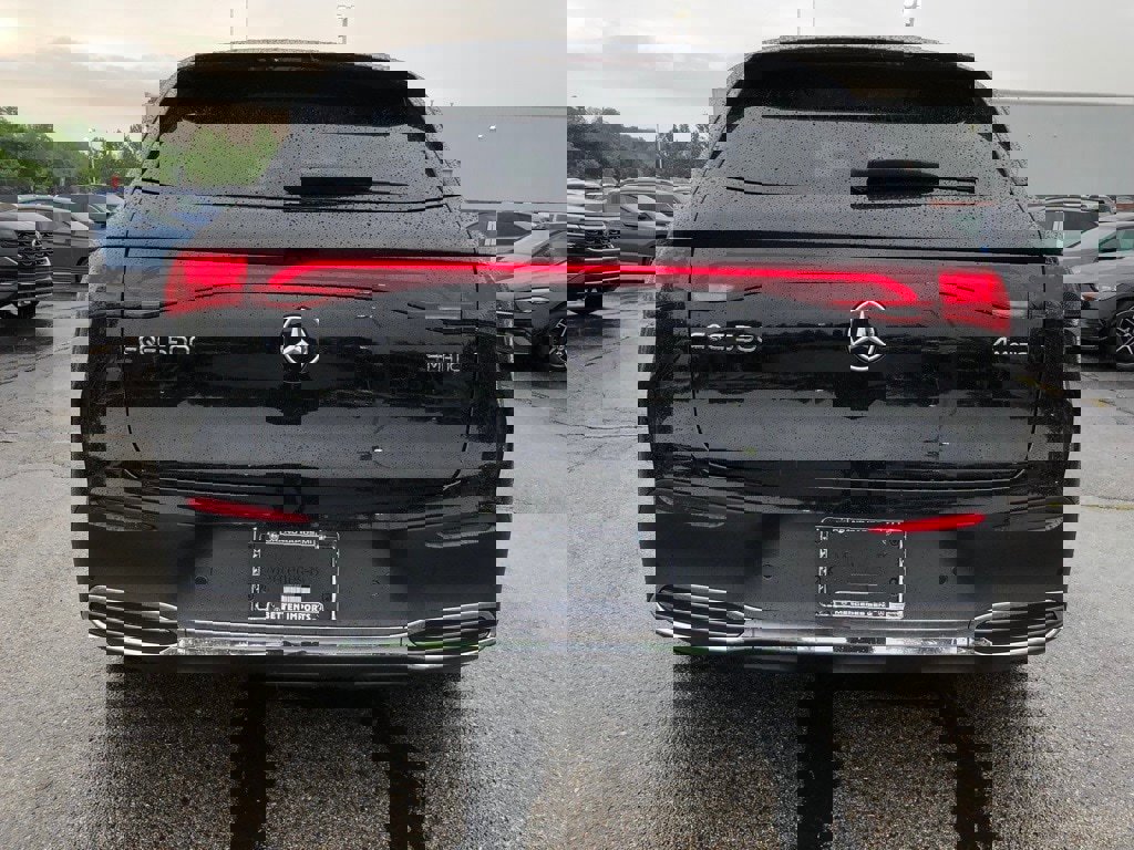 New 2023 Mercedes-Benz EQE 500 4MATIC SUV image 5