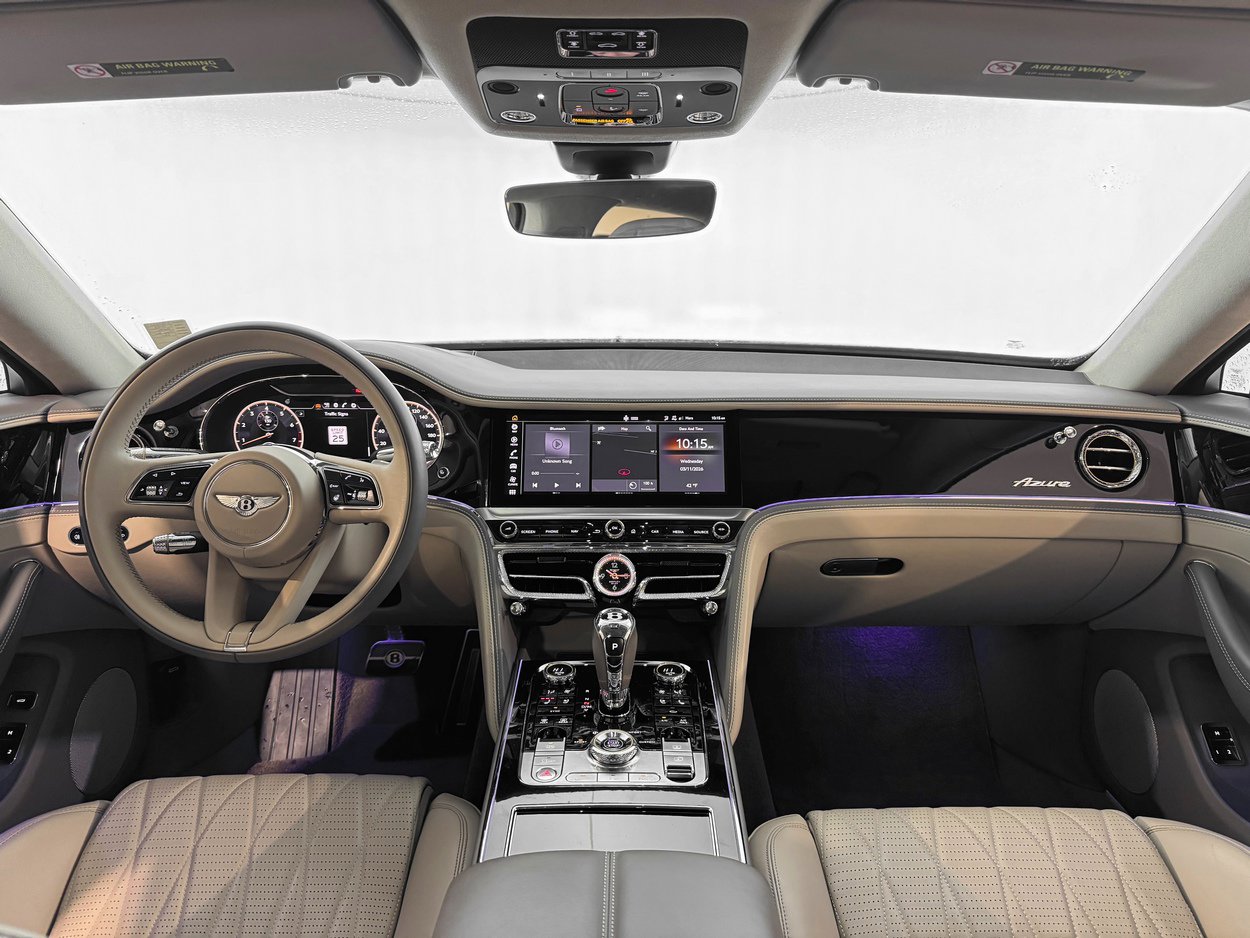 Used 2023 Bentley Flying Spur Azure image 4