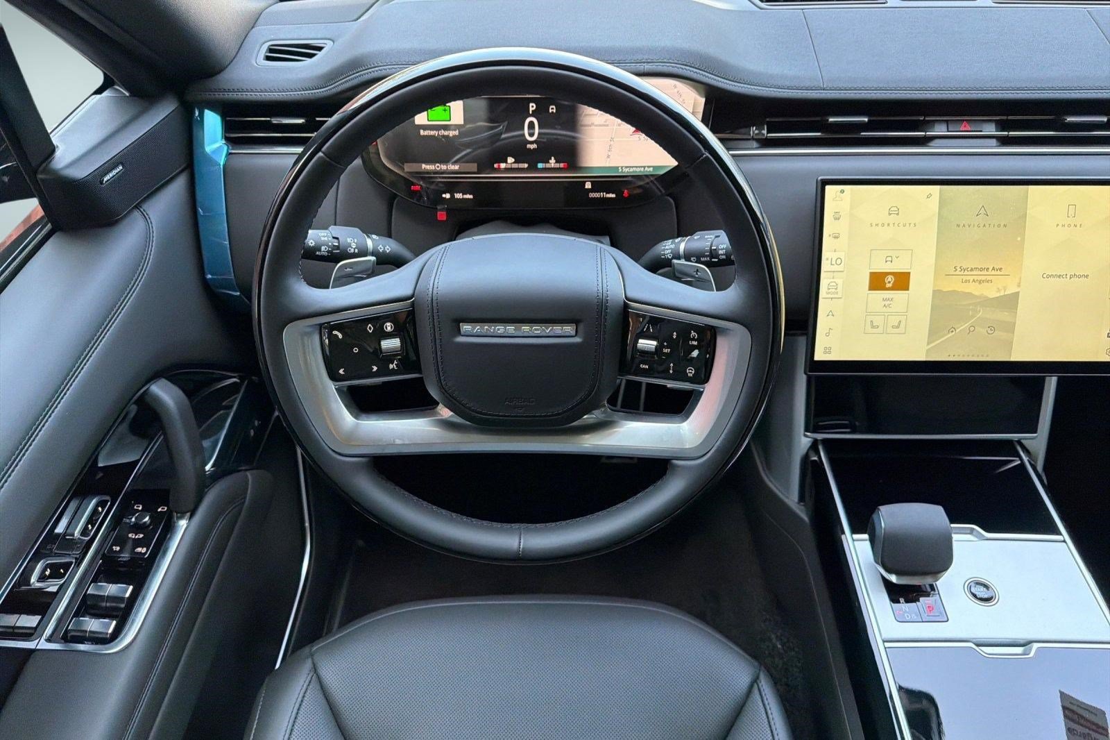 New 2026 Land Rover Range Rover Long Wheelbase SE AWD/4WD image 26