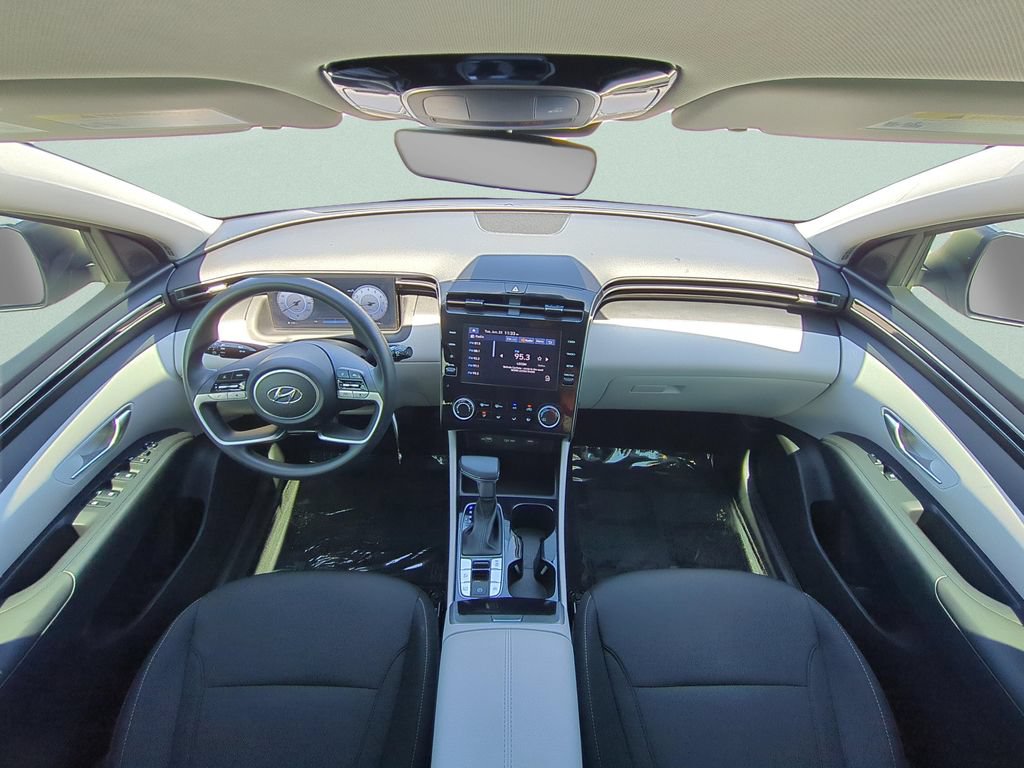 Used 2024 Hyundai Tucson SE FWD image 11