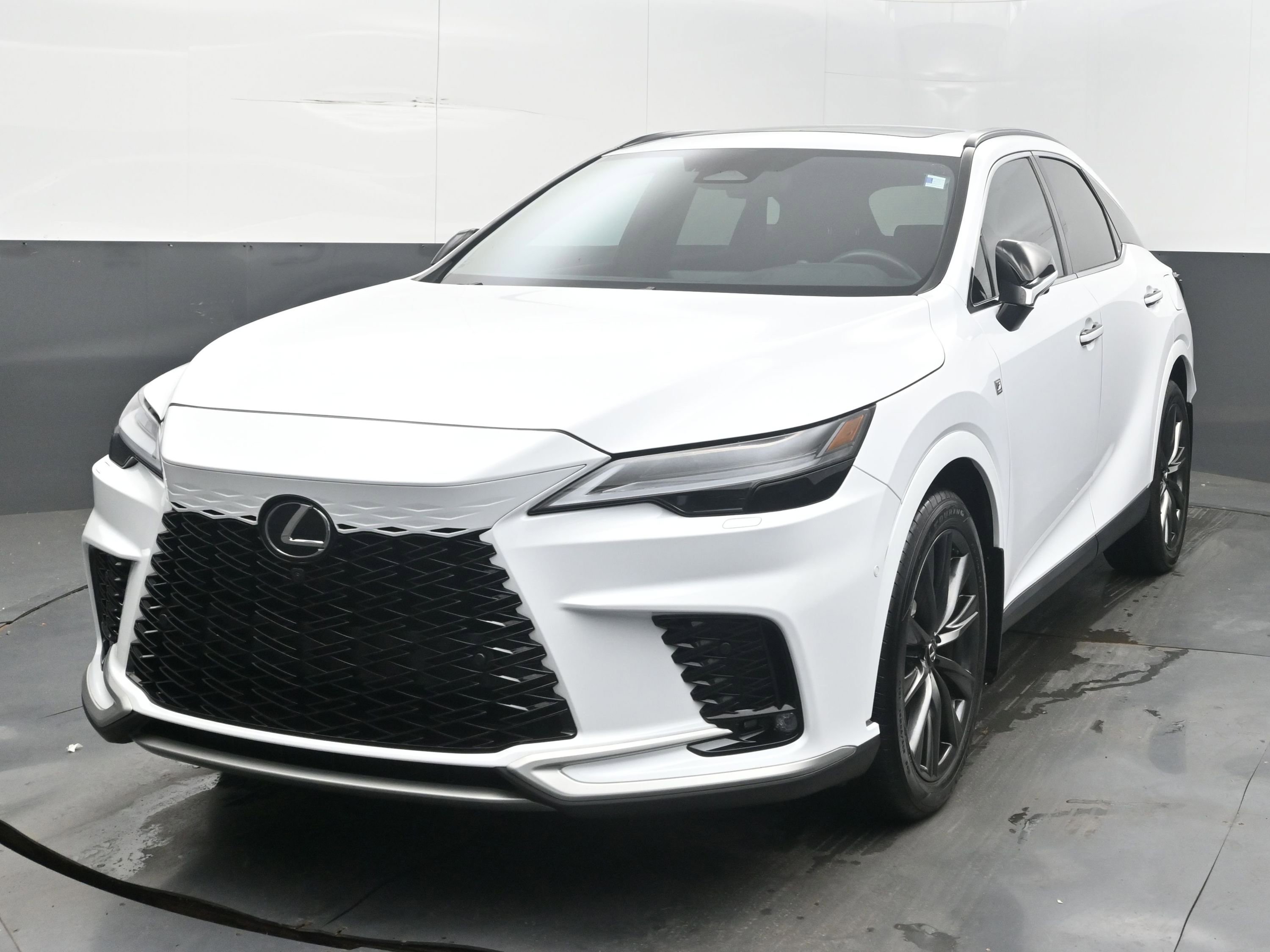 Used 2024 Lexus RX 350 F Sport w/ Convenience Package AWD/4WD image 3