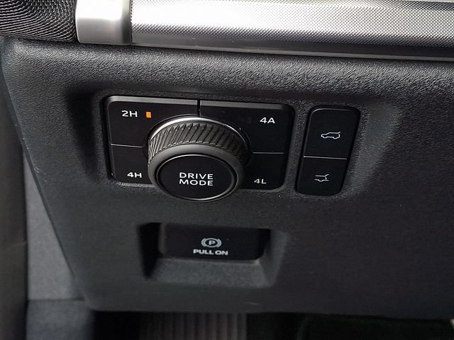Used 2025 Ford Expedition Platinum AWD/4WD image 22