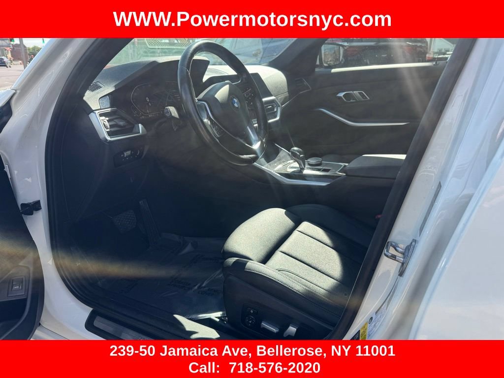 Used 2021 BMW 330i xDrive Sedan w/ Convenience Package AWD/4WD image 19