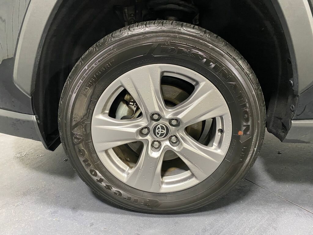 Used 2023 Toyota RAV4 XLE image 15