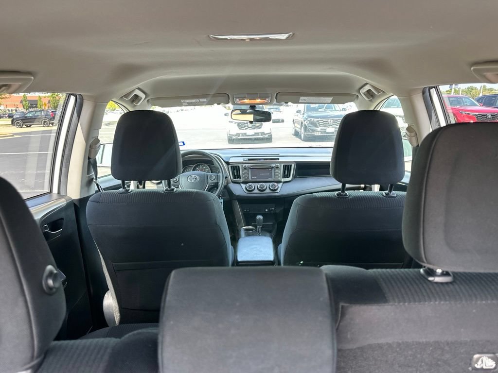 Used 2015 Toyota RAV4 LE AWD/4WD image 20