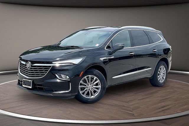 Used 2024 Buick Enclave Premium AWD/4WD image 1