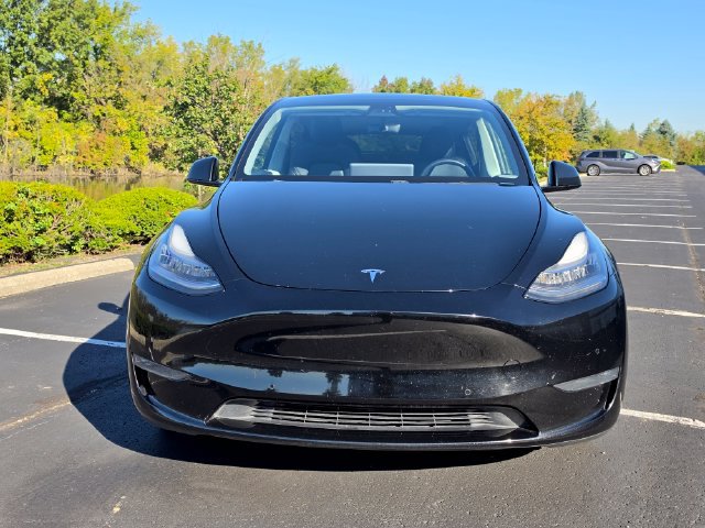 Used 2021 Tesla Model Y Long Range AWD/4WD image 14