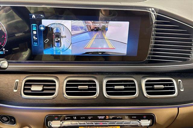 New 2026 Mercedes-Benz GLS 580 4MATIC image 13