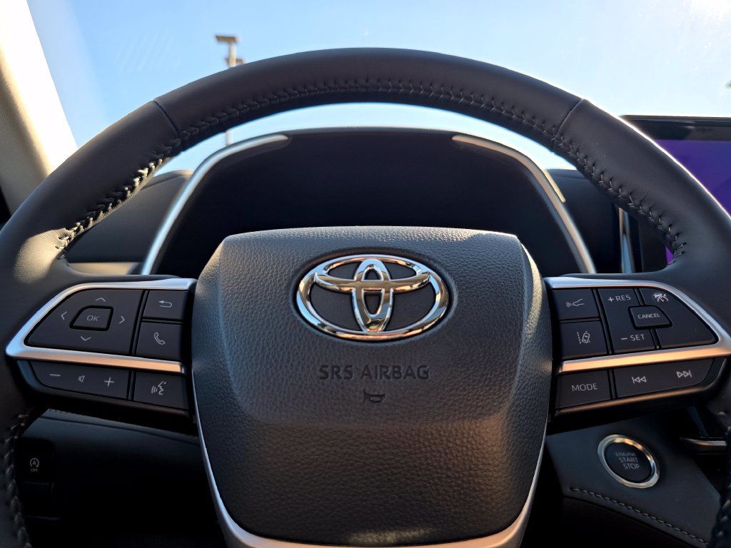 New 2026 Toyota Highlander XLE AWD/4WD image 21