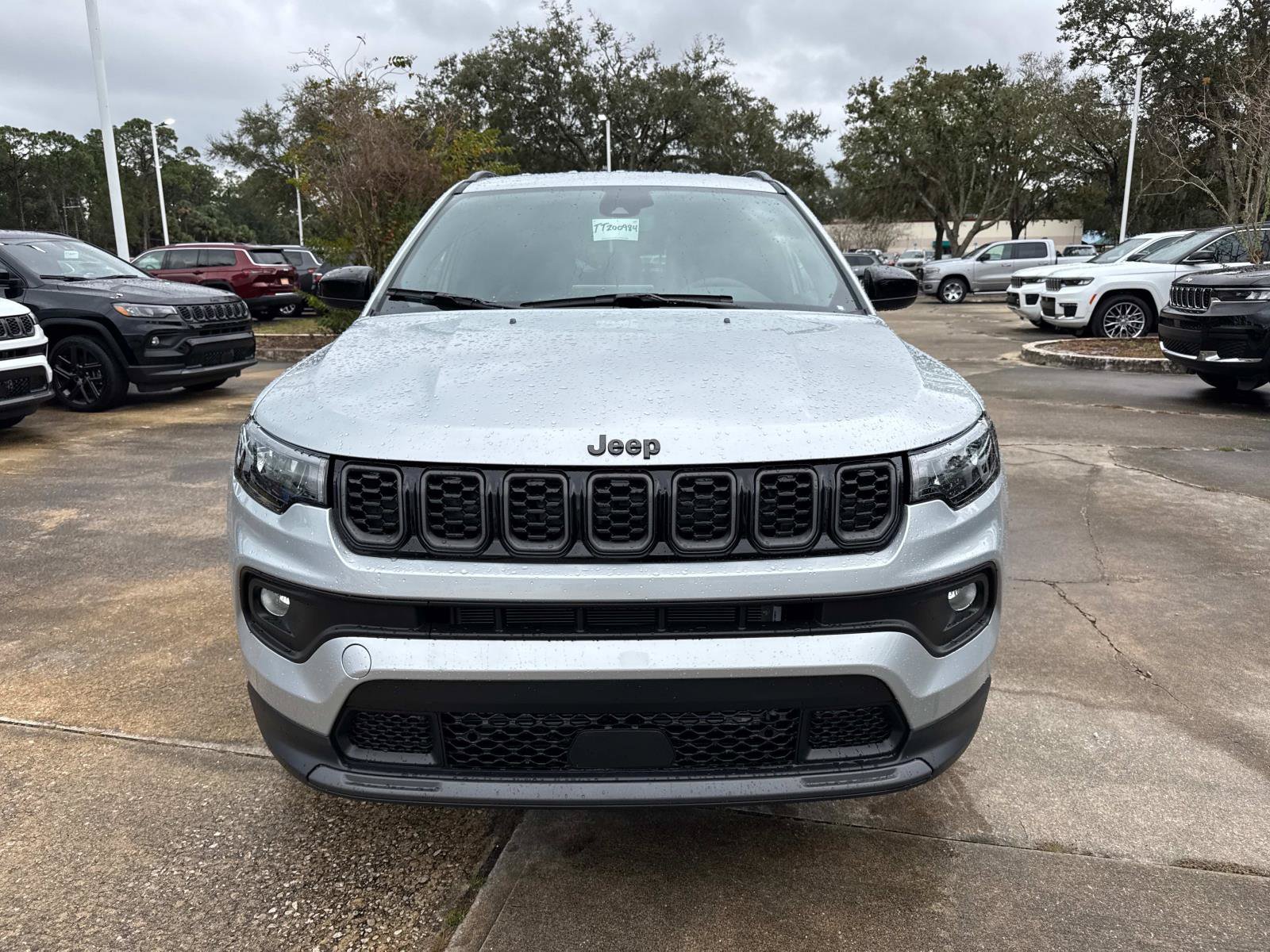 New 2026 Jeep Compass Latitude AWD/4WD image 8