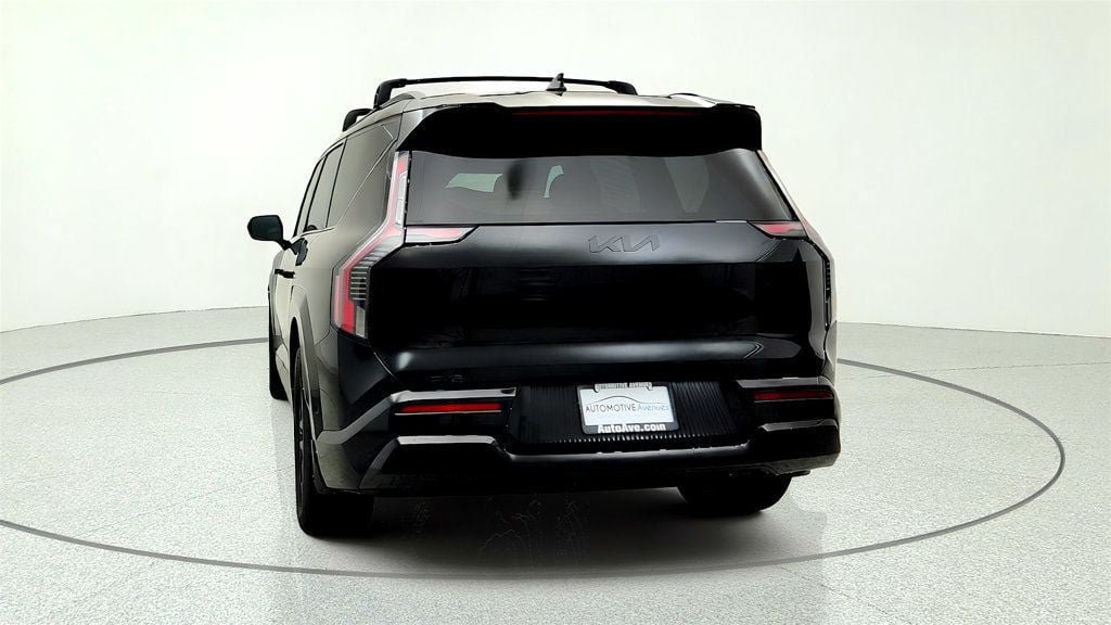 Used 2026 Kia EV9 Land w/ Nightfall Edition Package AWD/4WD image 6