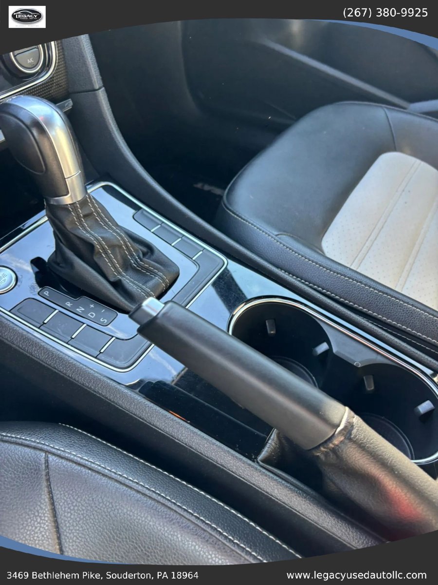 Used 2018 Volkswagen Passat GT FWD image 33