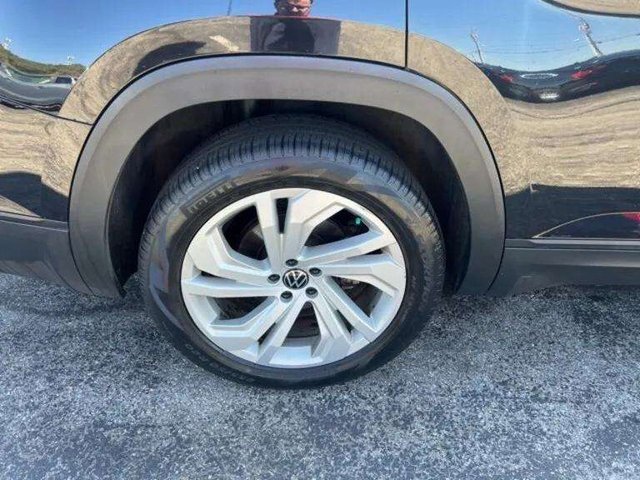 Used 2022 Volkswagen Atlas SE image 12