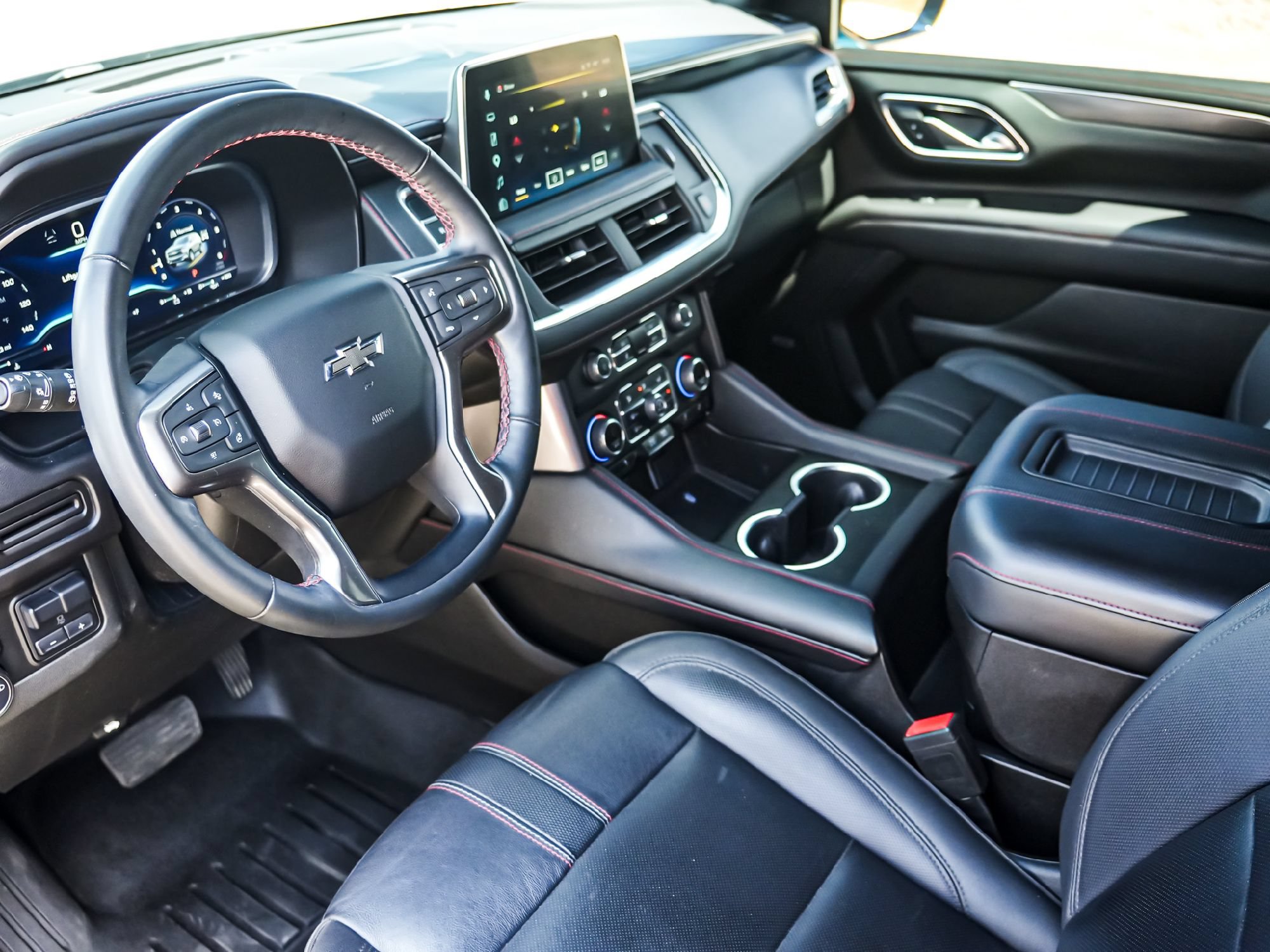 Used 2023 Chevrolet Tahoe RST w/ Luxury Package AWD/4WD image 8