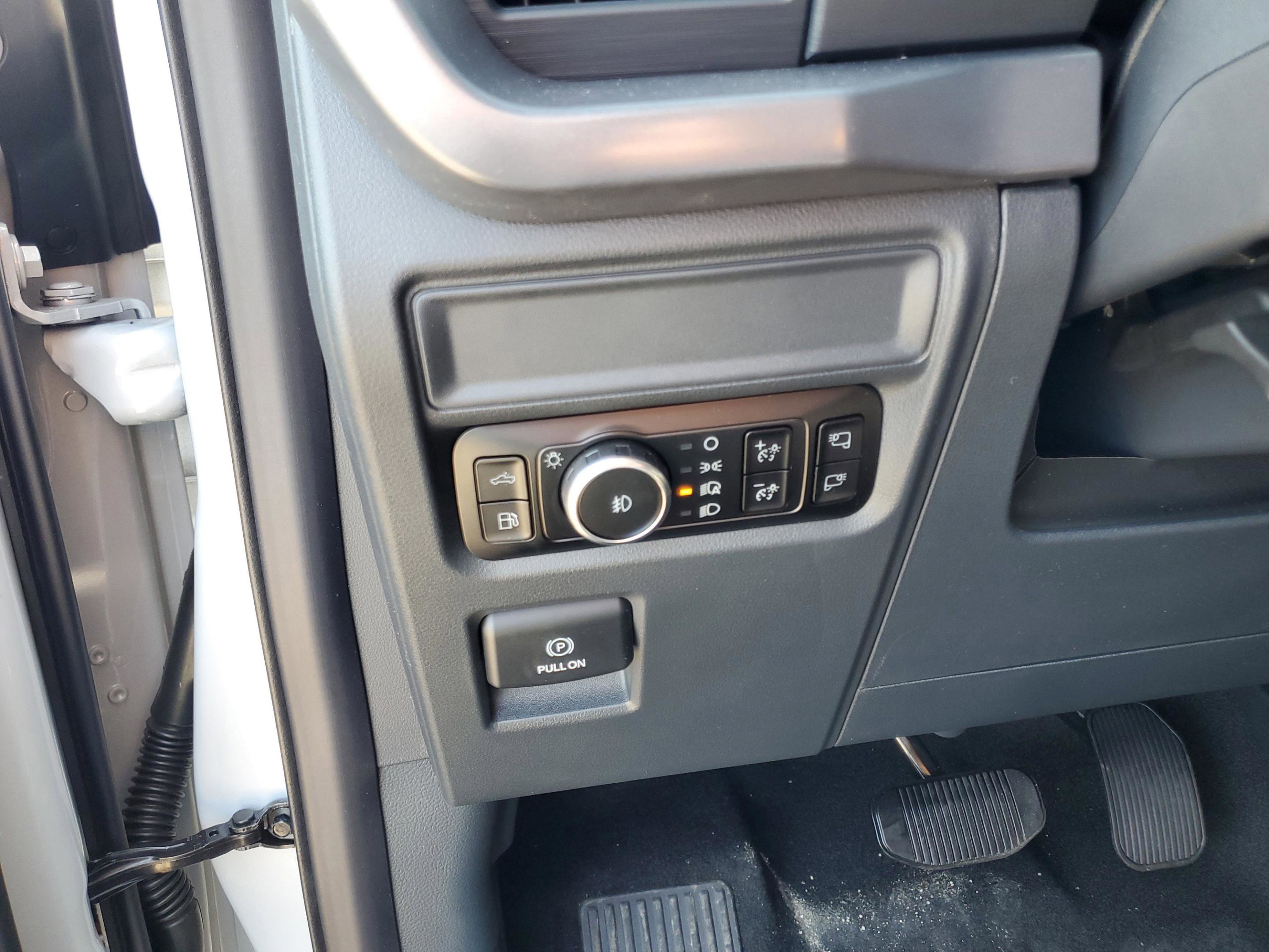 New 2025 Ford F150 XLT w/ Equipment Group 302A MID image 14