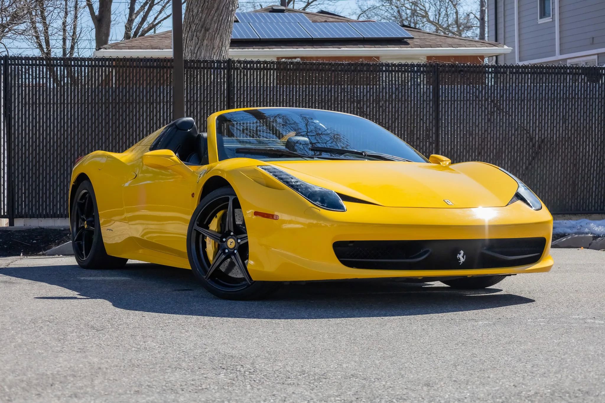 Used 2015 Ferrari 458 Spider Convertible 2D image 3