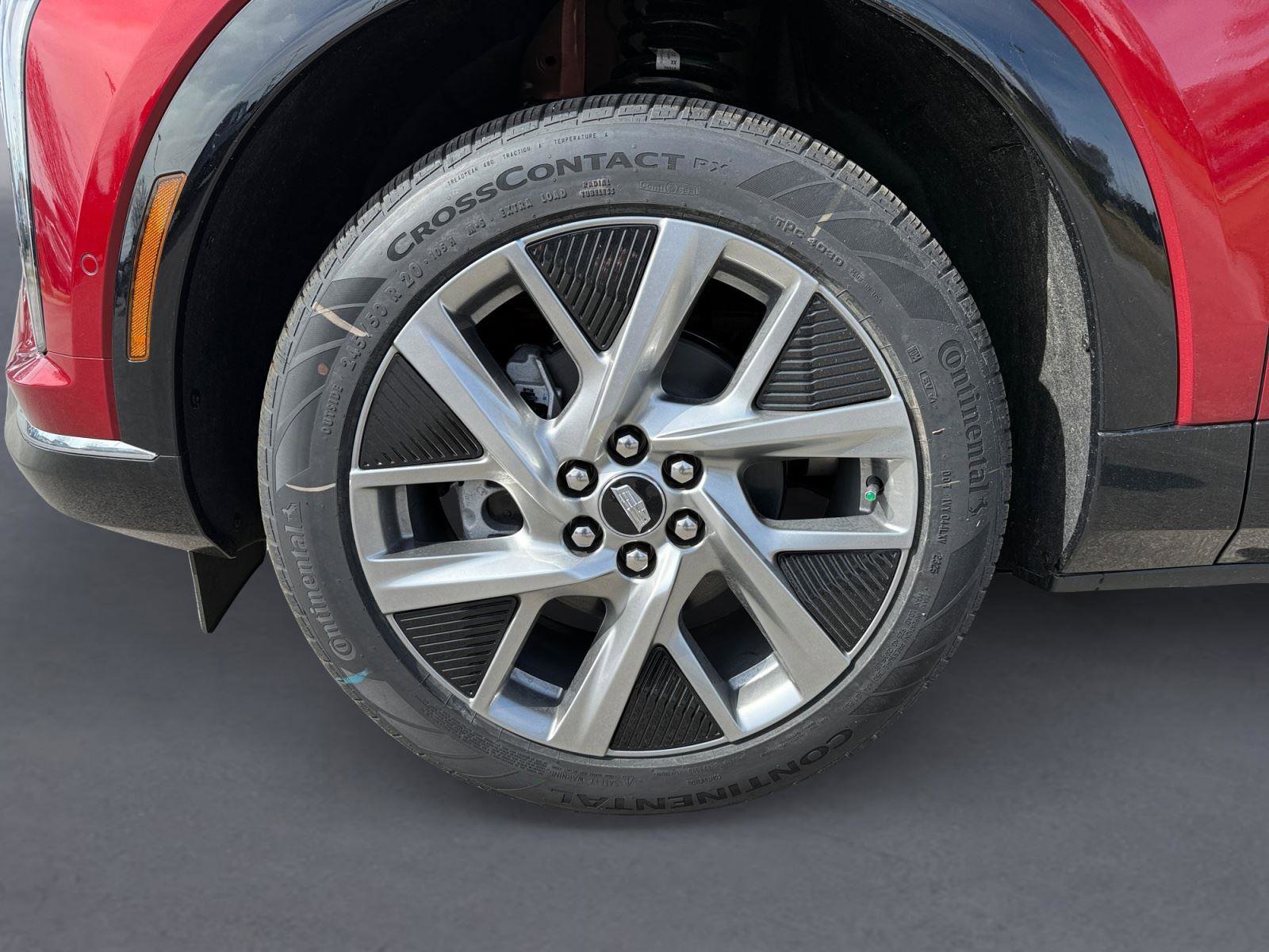 New 2026 Cadillac Optiq Luxury 1 image 9