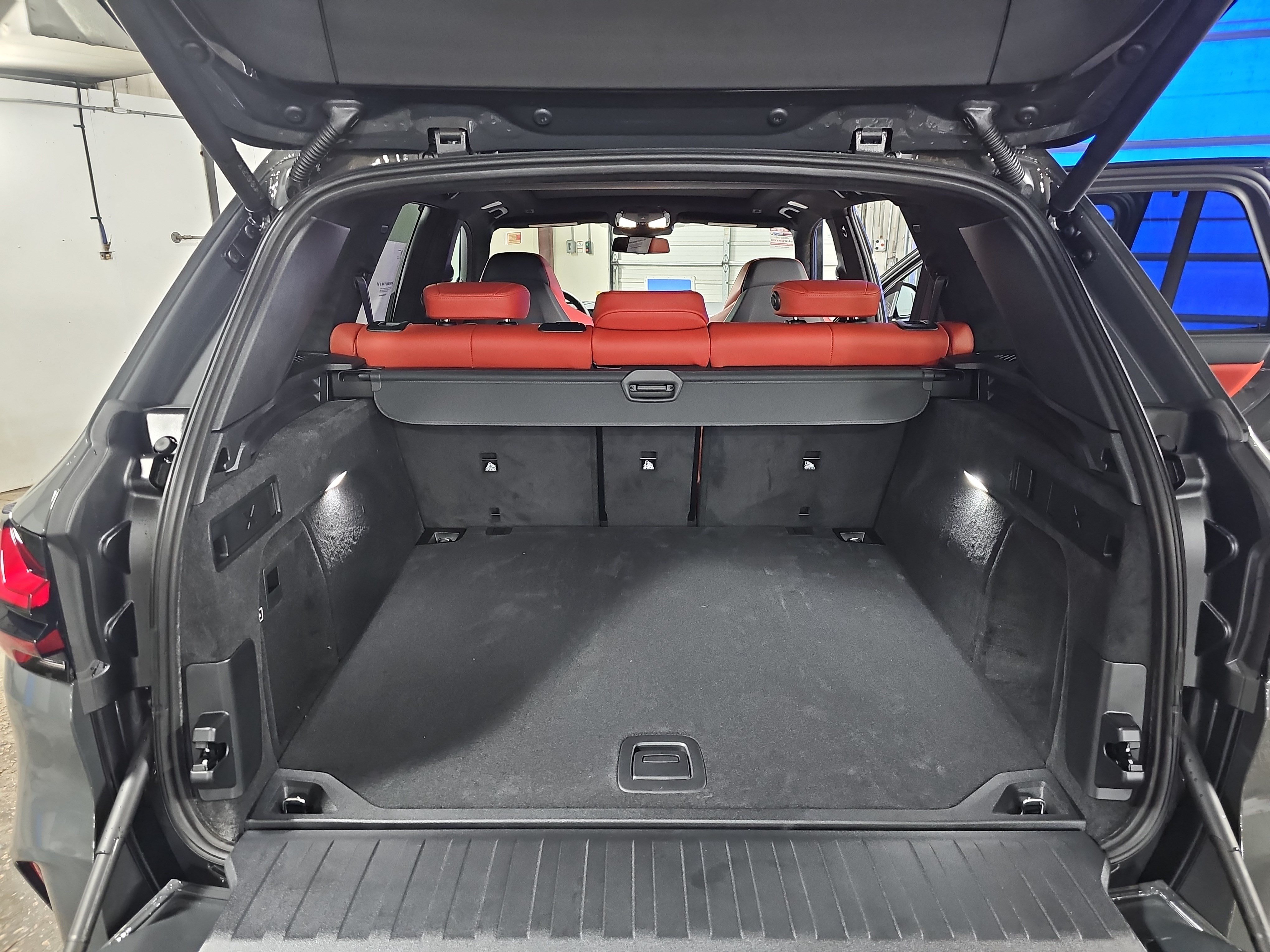 New 2026 BMW X5 M Competition w/ Executive Package AWD/4WD image 13