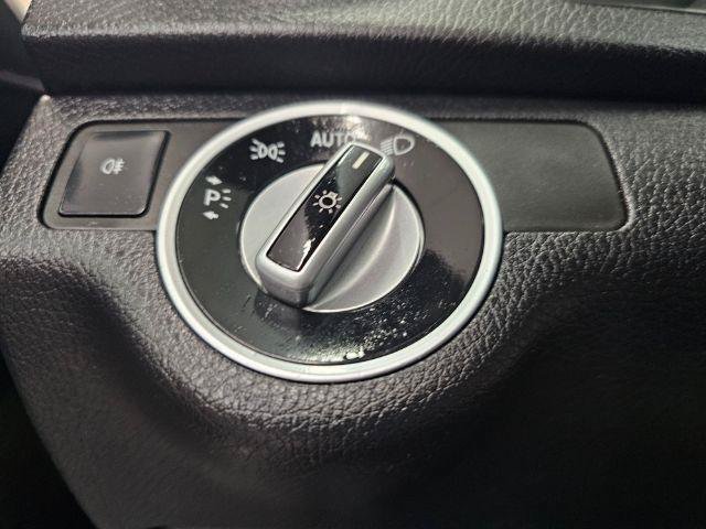Used 2013 Mercedes-Benz C 250 Coupe image 12
