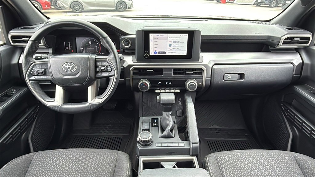 Used 2025 Toyota 4Runner SR5 image 18