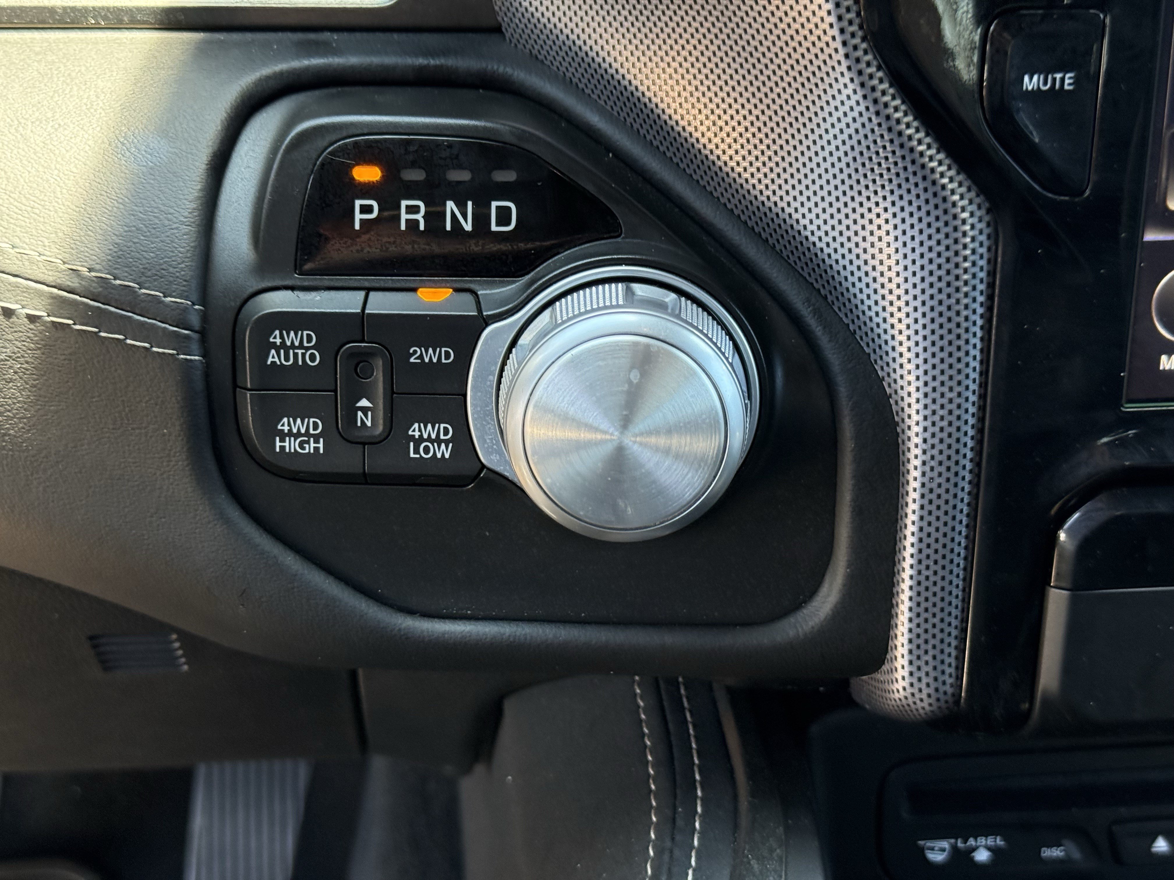 Used 2019 RAM 1500 Limited w/ Advanced Safety Group AWD/4WD image 23