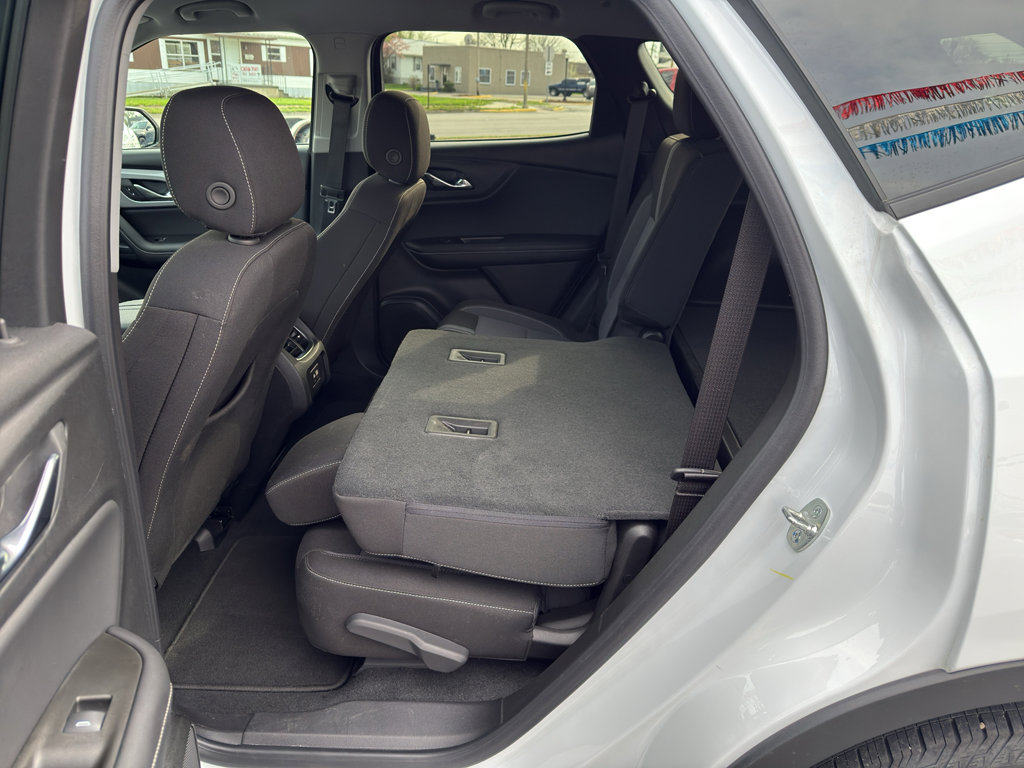 Used 2025 Chevrolet Blazer LT image 30