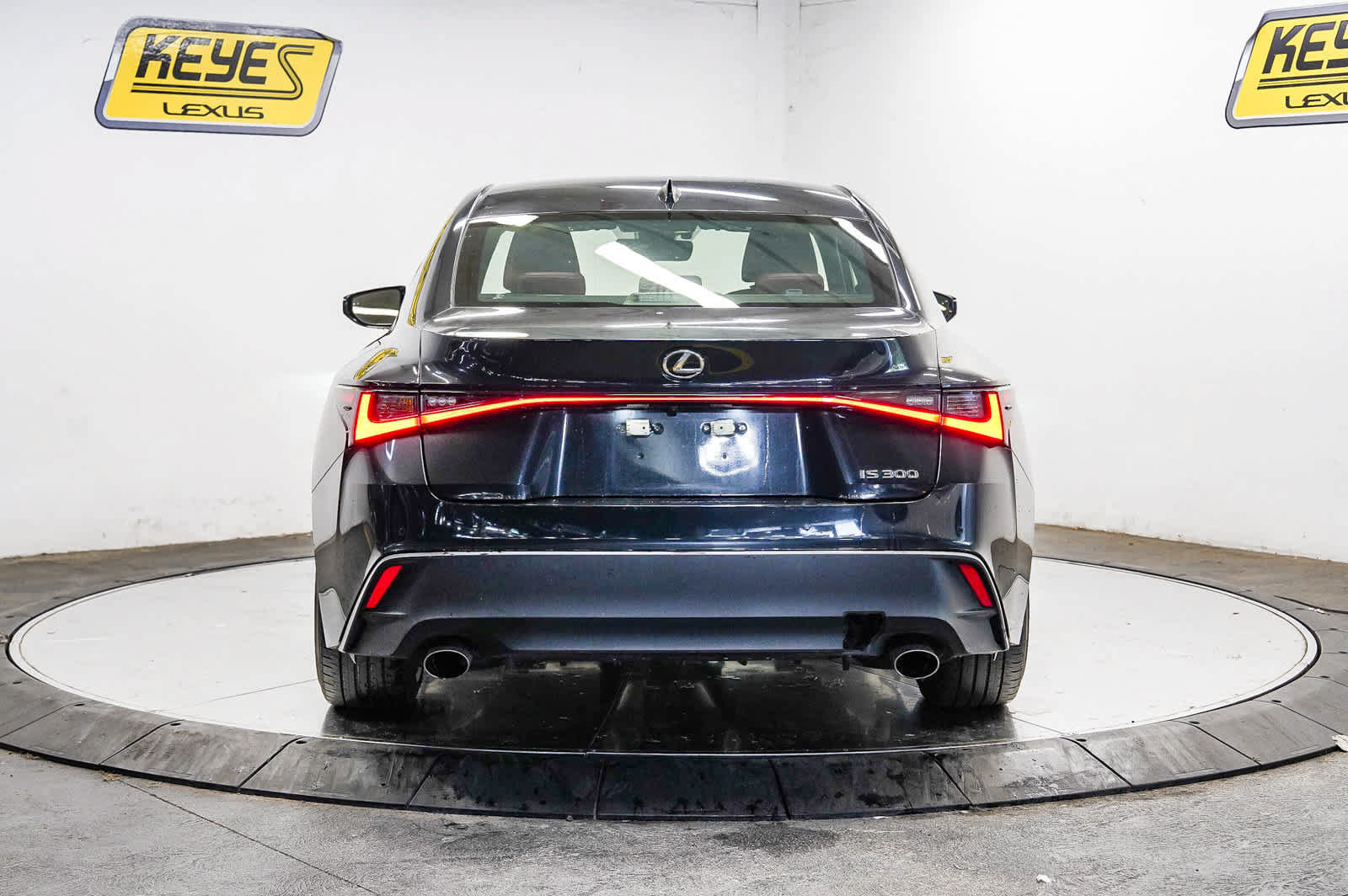 Used 2024 Lexus IS 300 w/ Premium Package RWD image 3