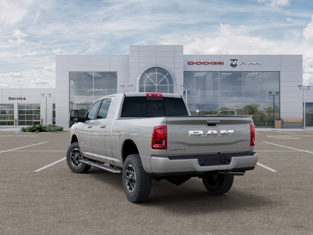 New 2026 RAM 2500 Laramie AWD/4WD image 3
