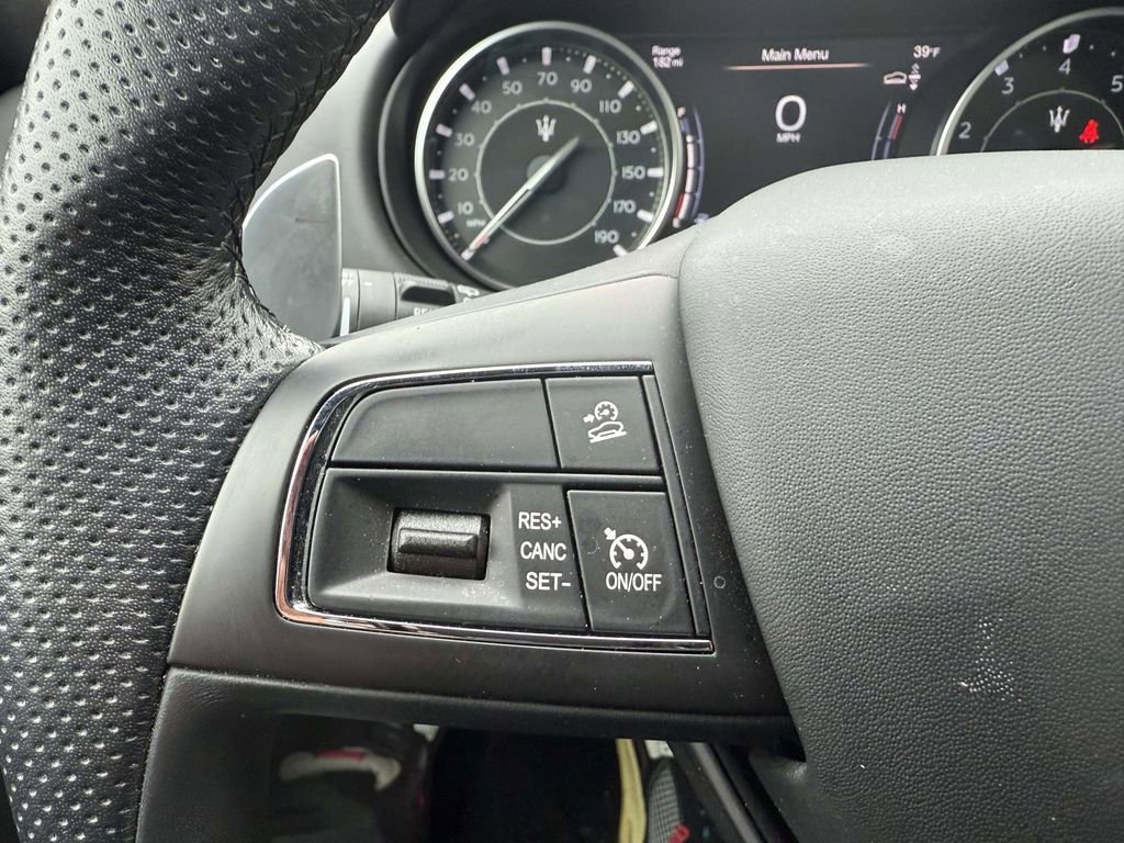 Used 2022 Maserati Levante Modena image 22