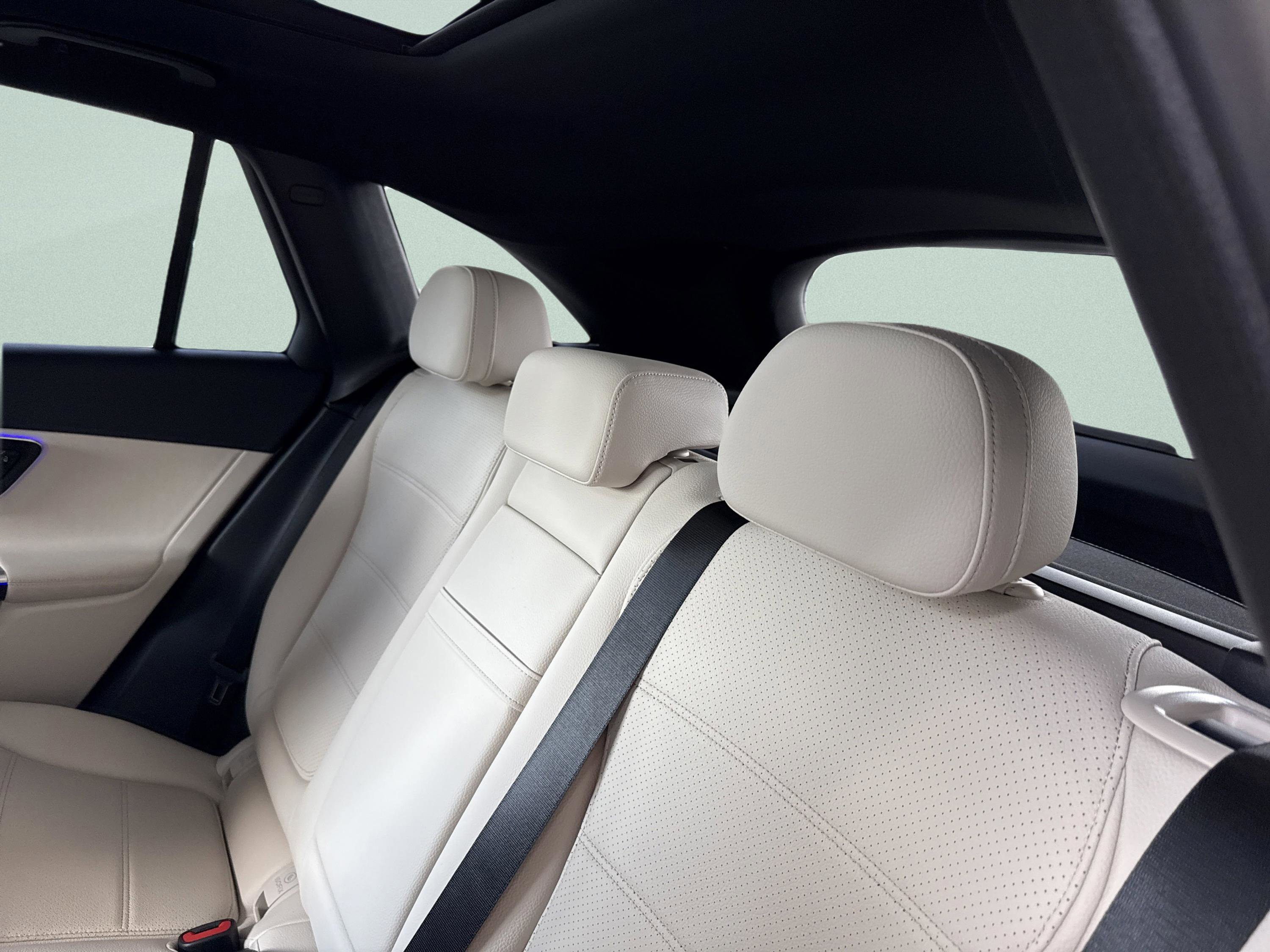 Certified 2026 Mercedes-Benz GLC 300 GLC 300 image 32