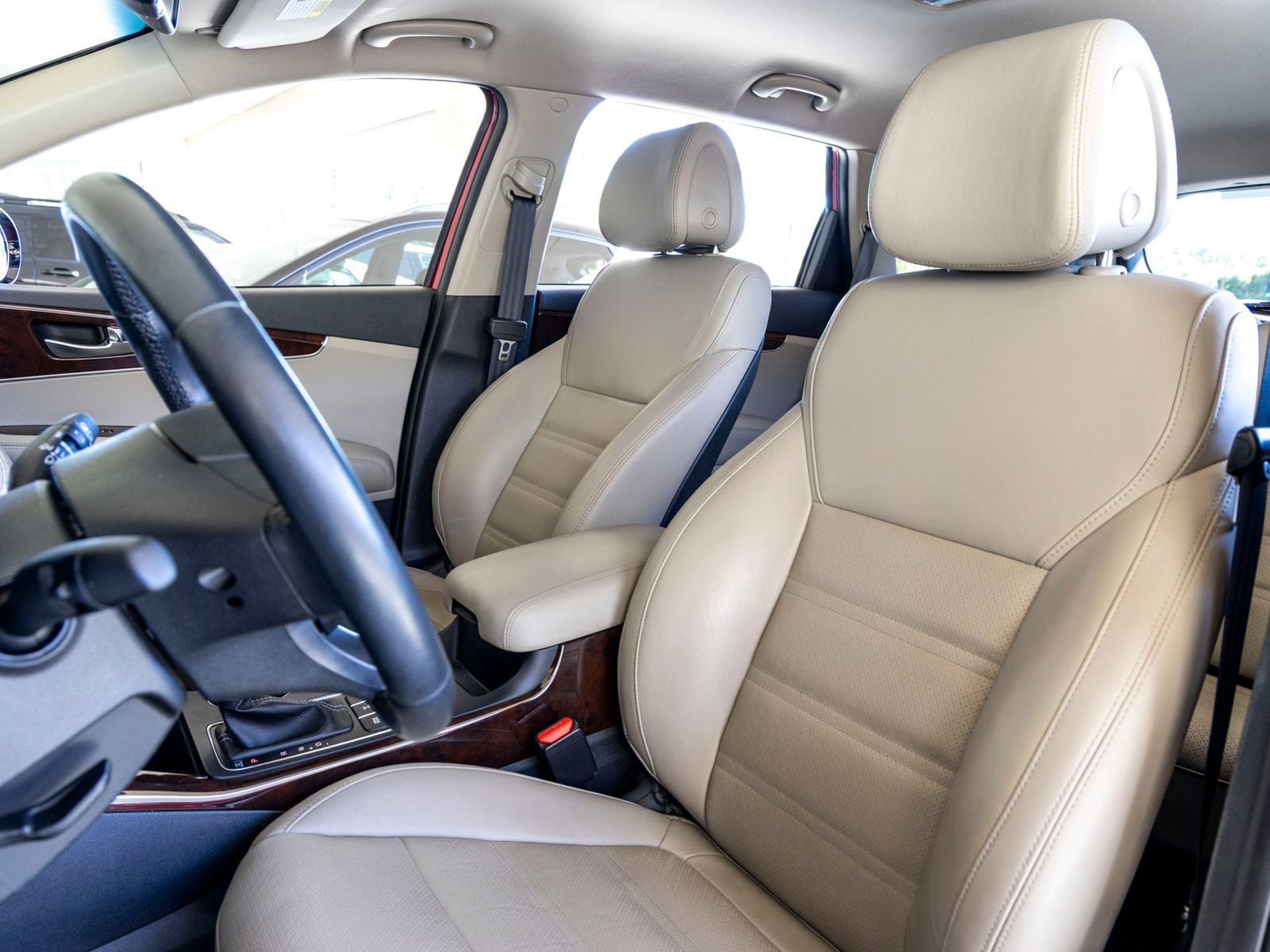 Used 2016 Kia Sorento EX image 15