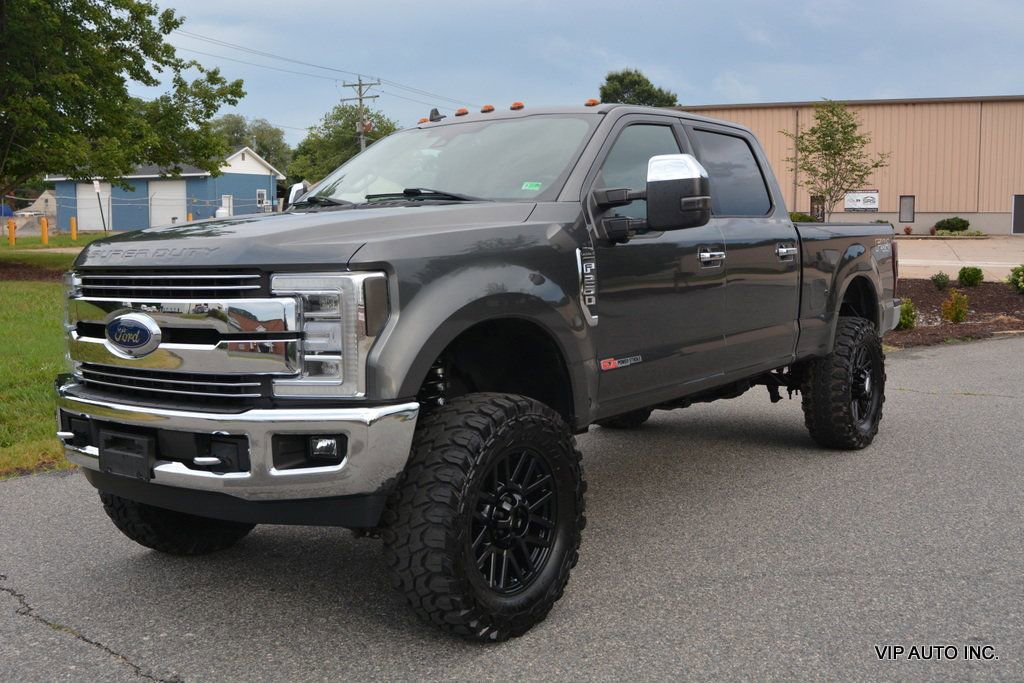 Used 2019 Ford F250 Lariat w/ Lariat Ultimate Package image 2