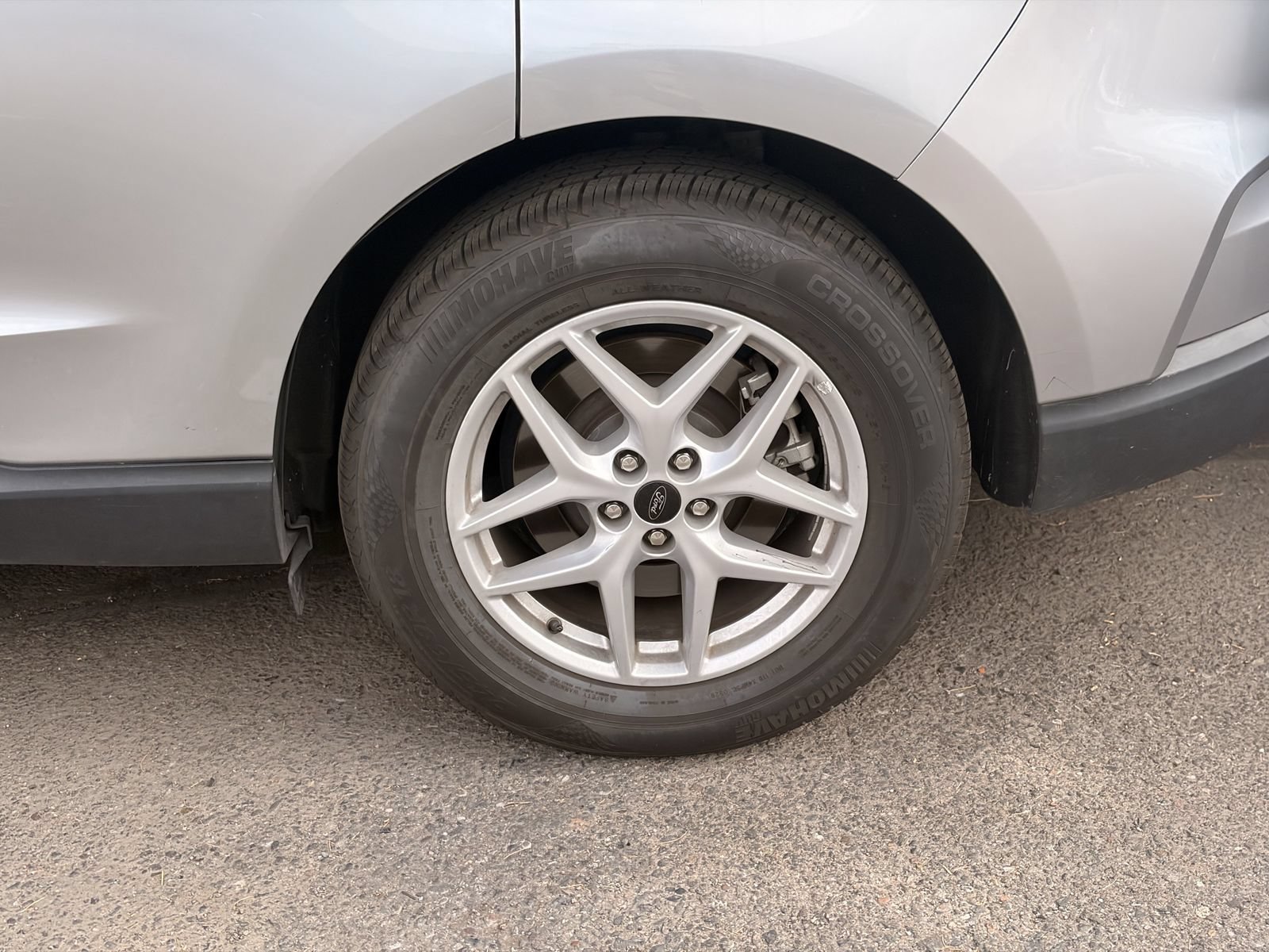 Certified 2024 Ford Edge SEL AWD/4WD image 4