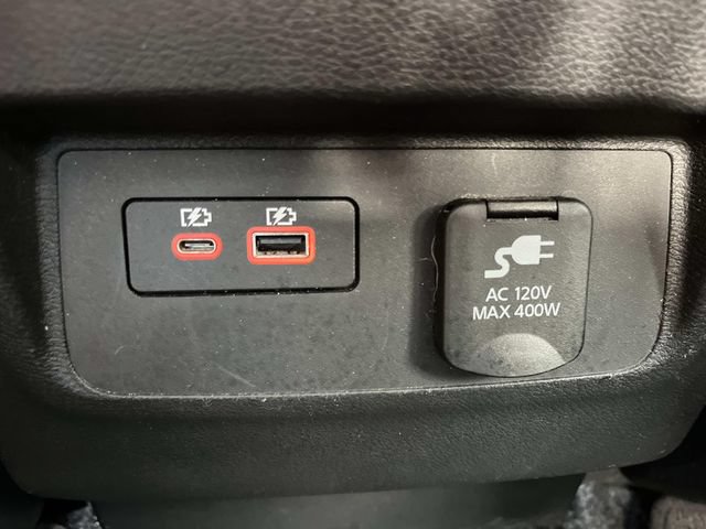 Used 2022 Nissan Frontier SV w/ Technology Package RWD image 17