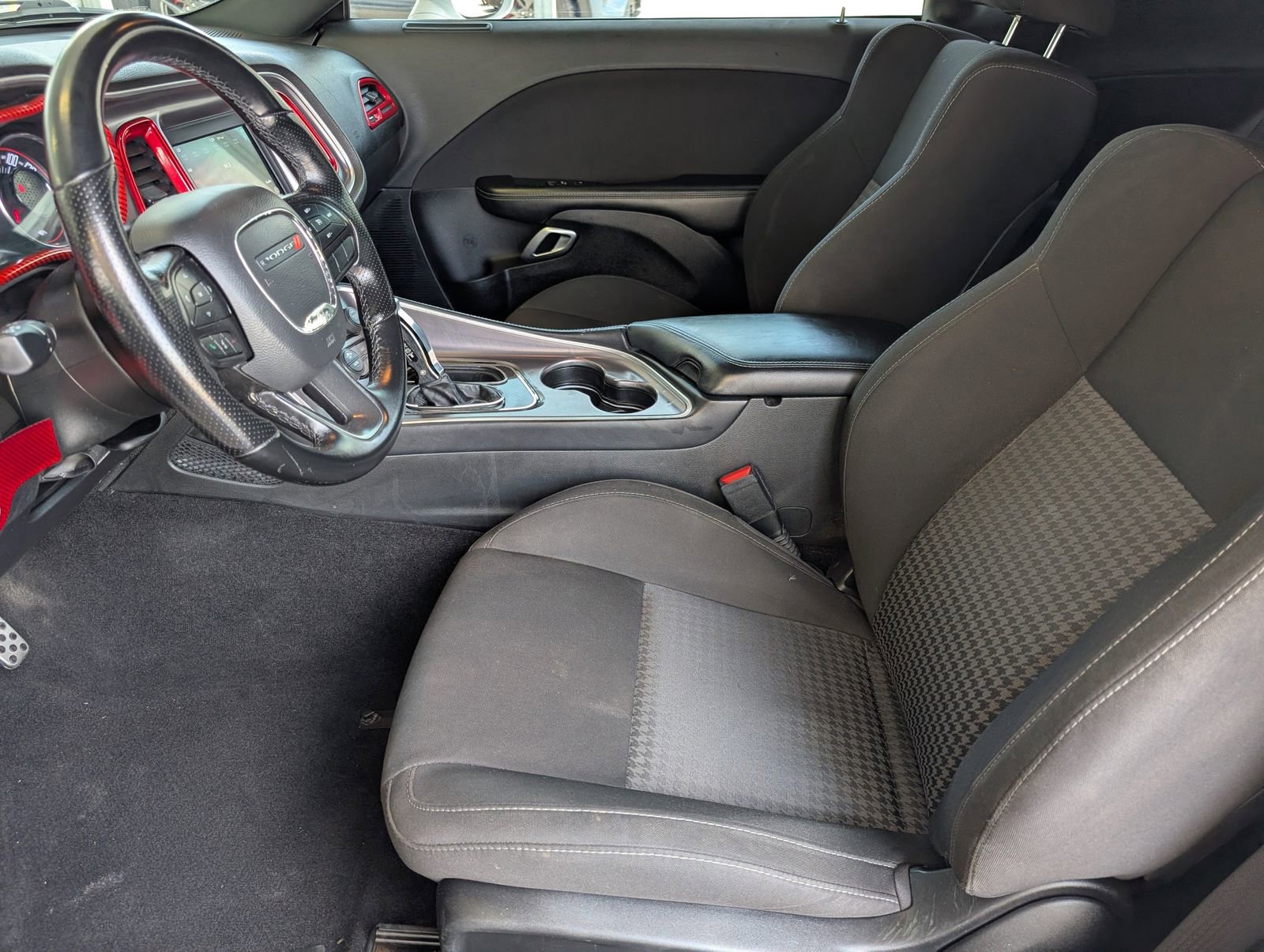 Used 2021 Dodge Challenger R/T RWD image 17