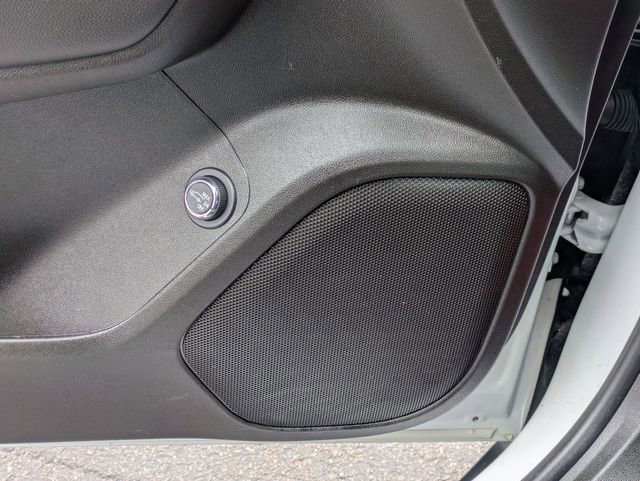 Used 2023 GMC Acadia SLE w/ Driver Convenience Package image 13