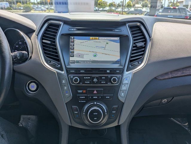 Used 2017 Hyundai Santa Fe Limited w/ Cargo Package AWD/4WD image 24