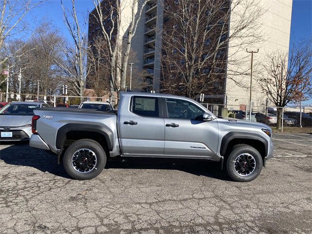 New 2025 Toyota Tacoma TRD Off-Road image 2
