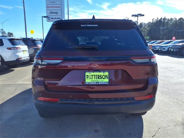 New 2025 Jeep Grand Cherokee Limited image 3