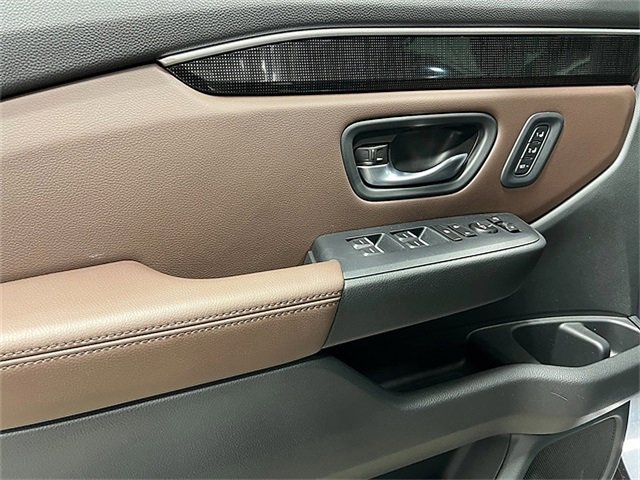New 2025 Honda Pilot Elite image 16