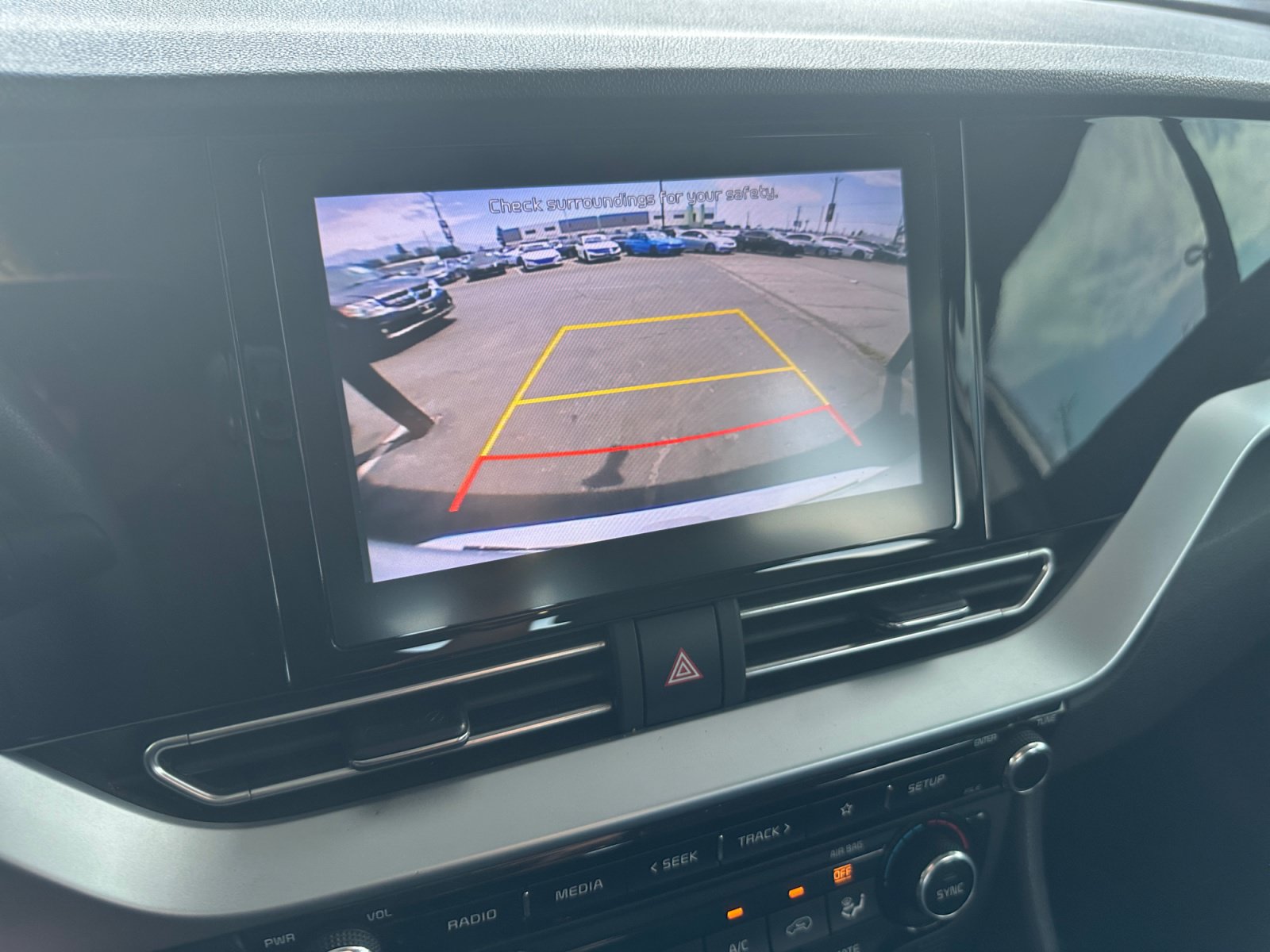 Used 2022 Kia Niro LX FWD image 22