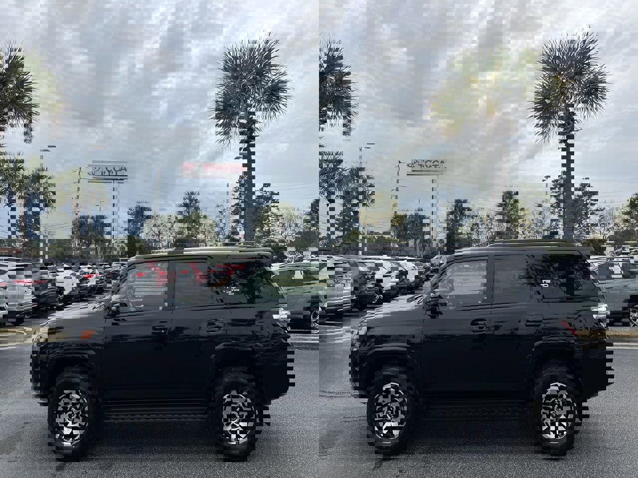 Used 2024 Toyota 4Runner TRD Off-Road Premium image 7