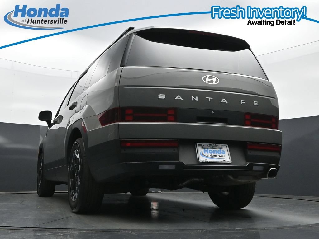 Used 2025 Hyundai Santa Fe SEL FWD image 33