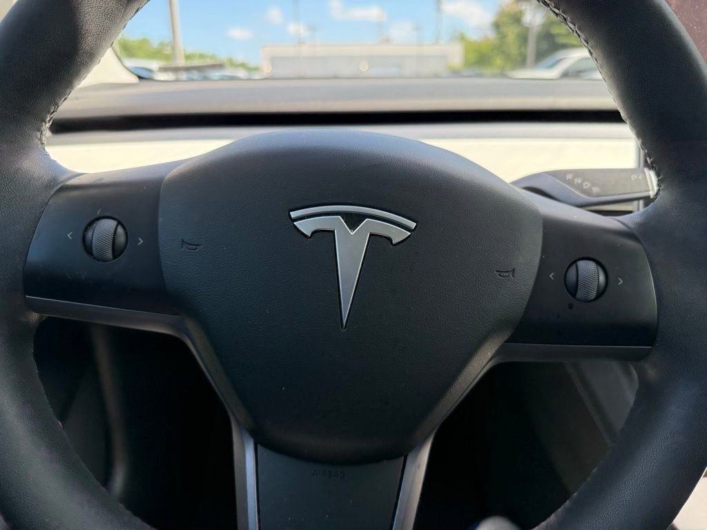 Used 2022 Tesla Model 3 Long Range image 23